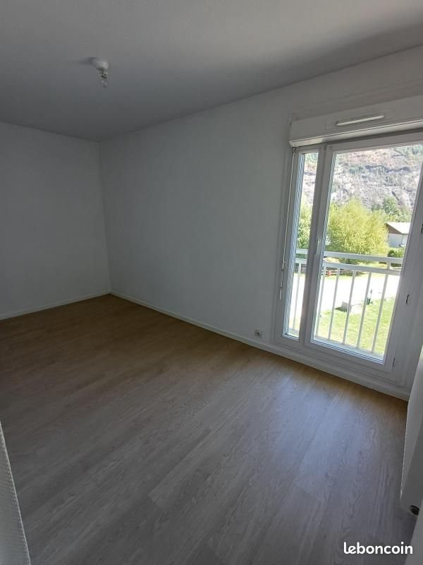 Appartement à louer, 78m², Le Bourg-d'Oisans