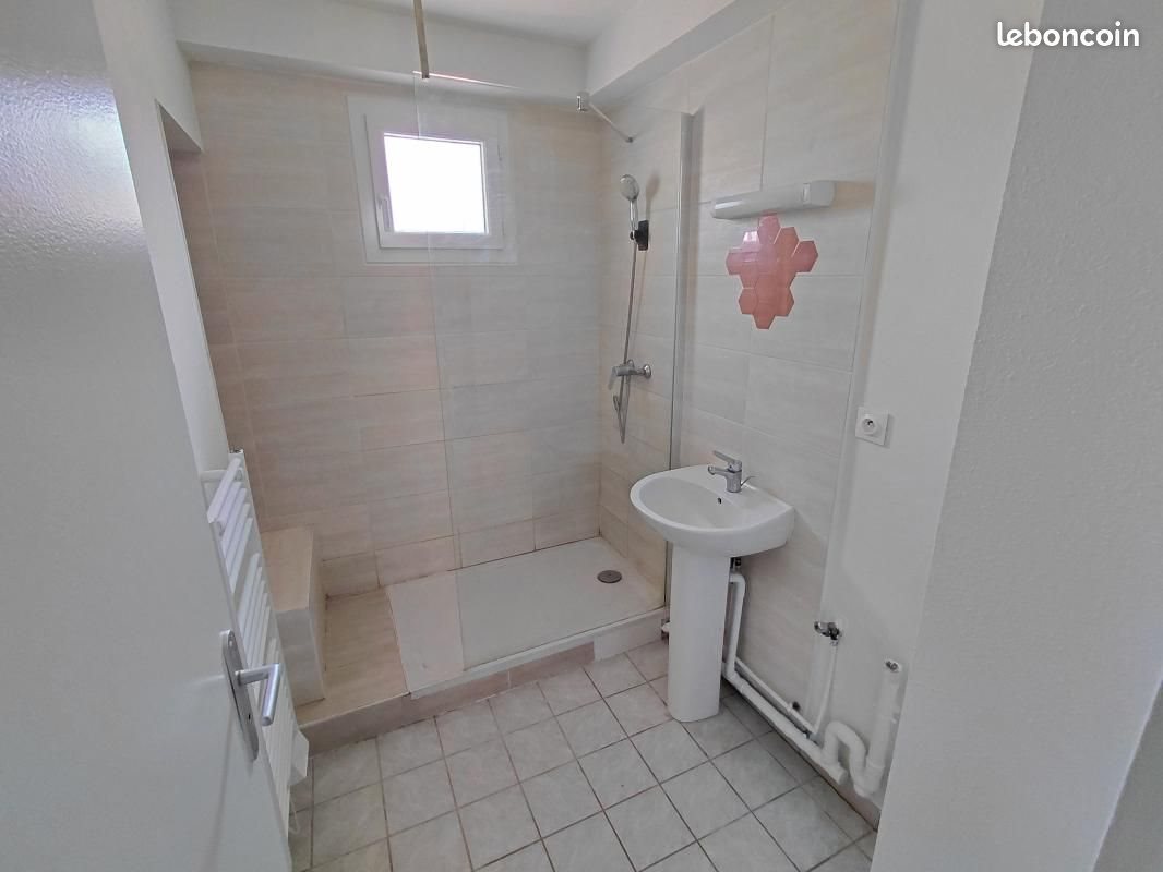 Appartement à louer, 52m², Sardieu