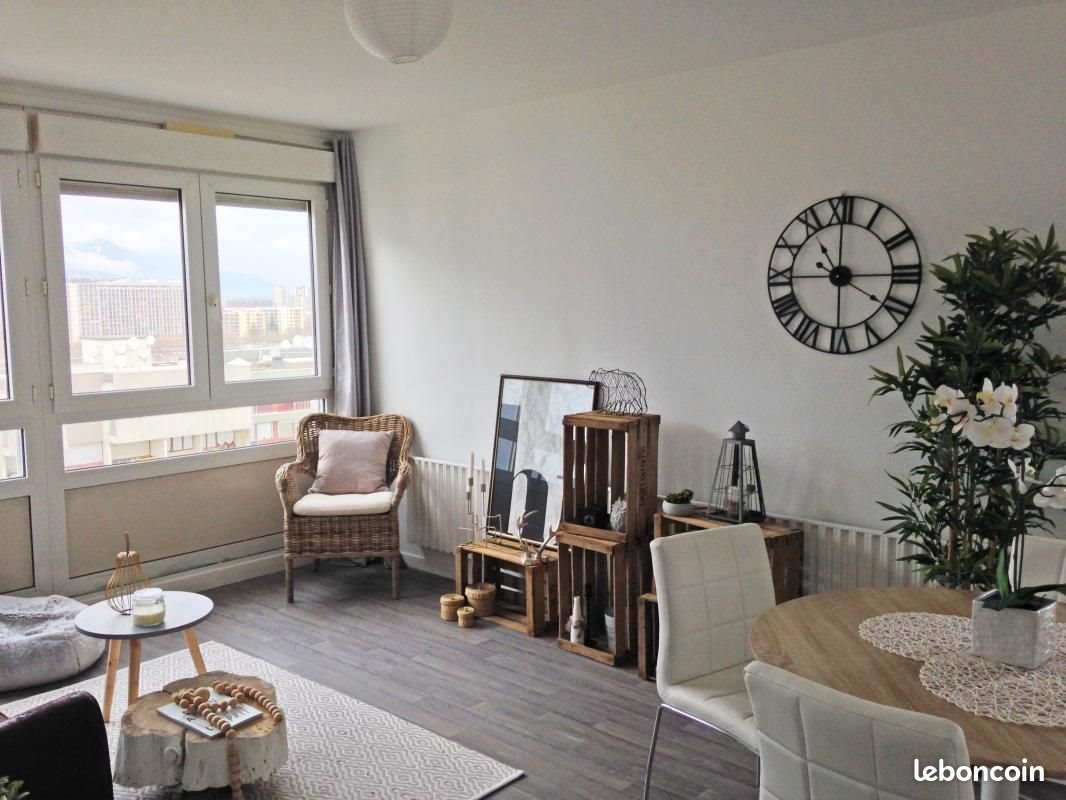 Appartement à louer, 78m², Échirolles