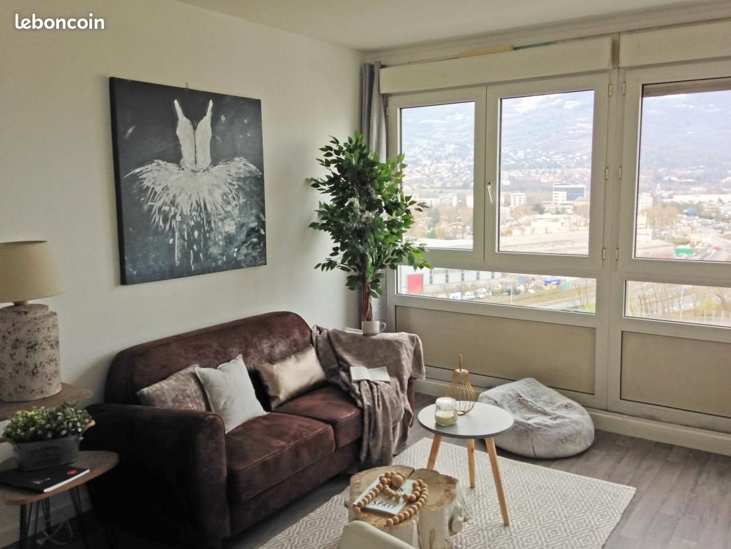 Appartement à louer, 78m², Échirolles