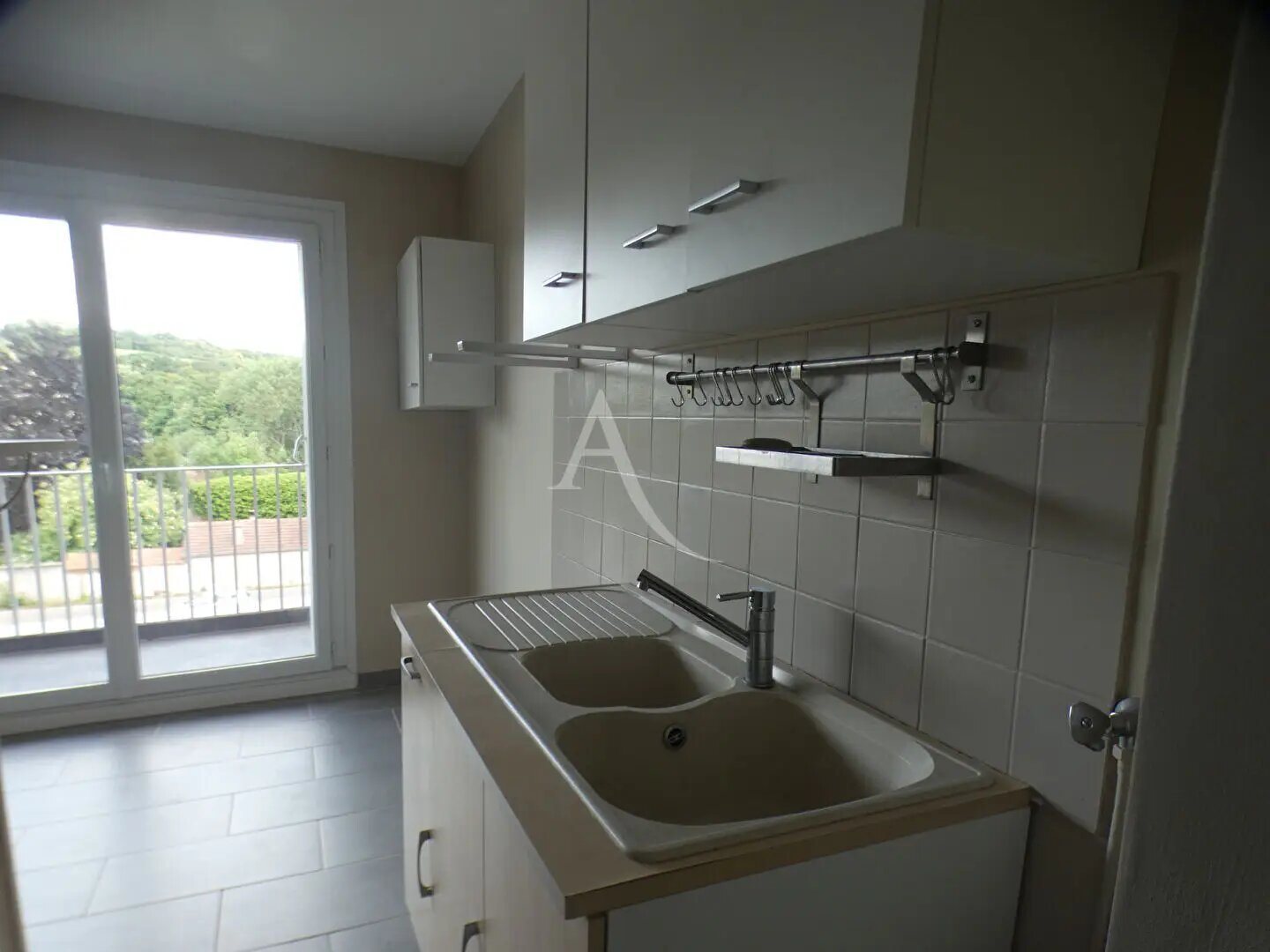 Appartement à louer, 26m², Gravigny