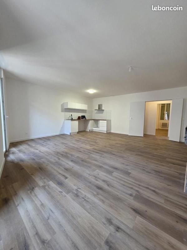Appartement à louer, 71m², Cessenon-sur-Orb