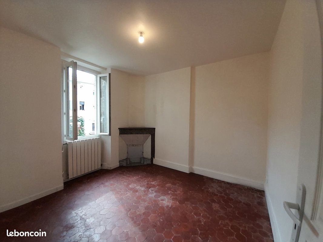 Appartement à louer, 37m², Carpentras