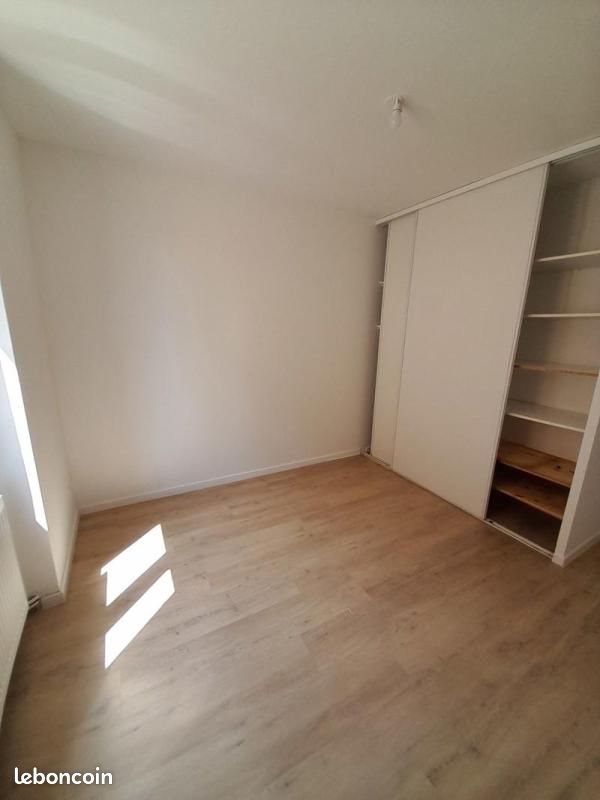 Appartement à louer, 41m², Romans-sur-Isère