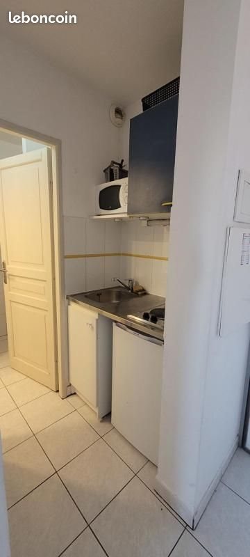 Appartement à louer, 17m², Nîmes
