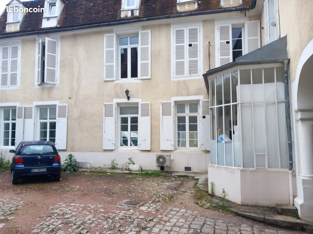 Appartement à louer, 59m², Auxerre
