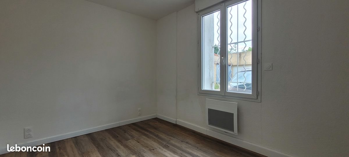 Appartement à louer, 29m², Nîmes