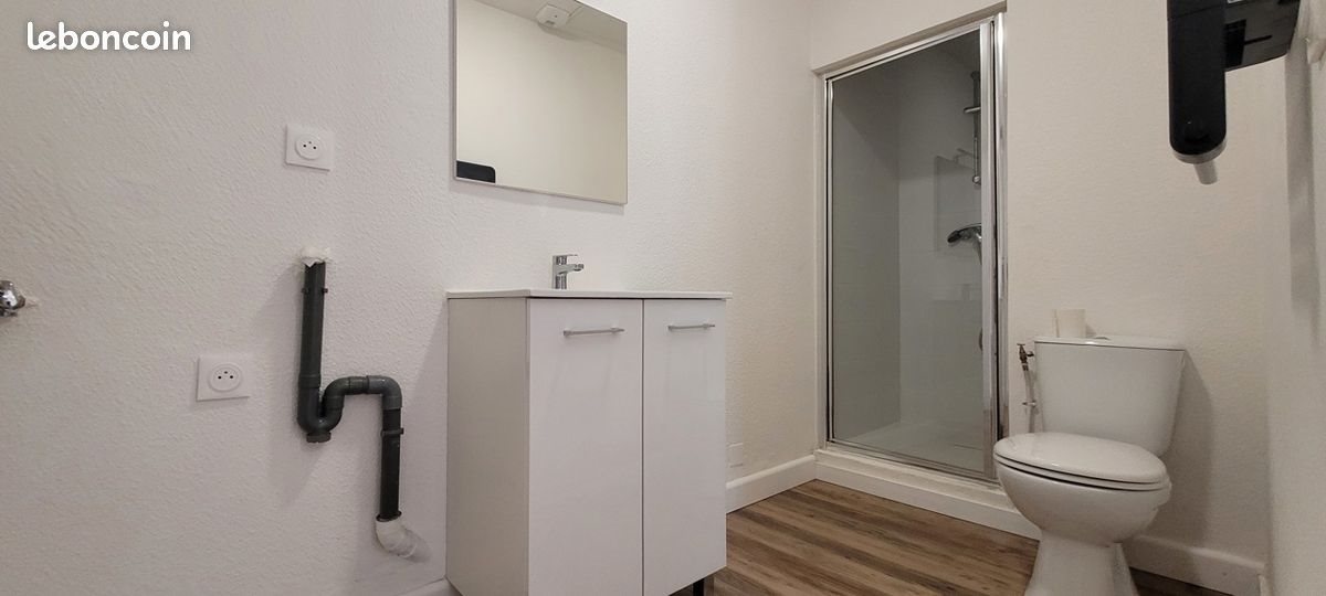 Appartement à louer, 29m², Nîmes