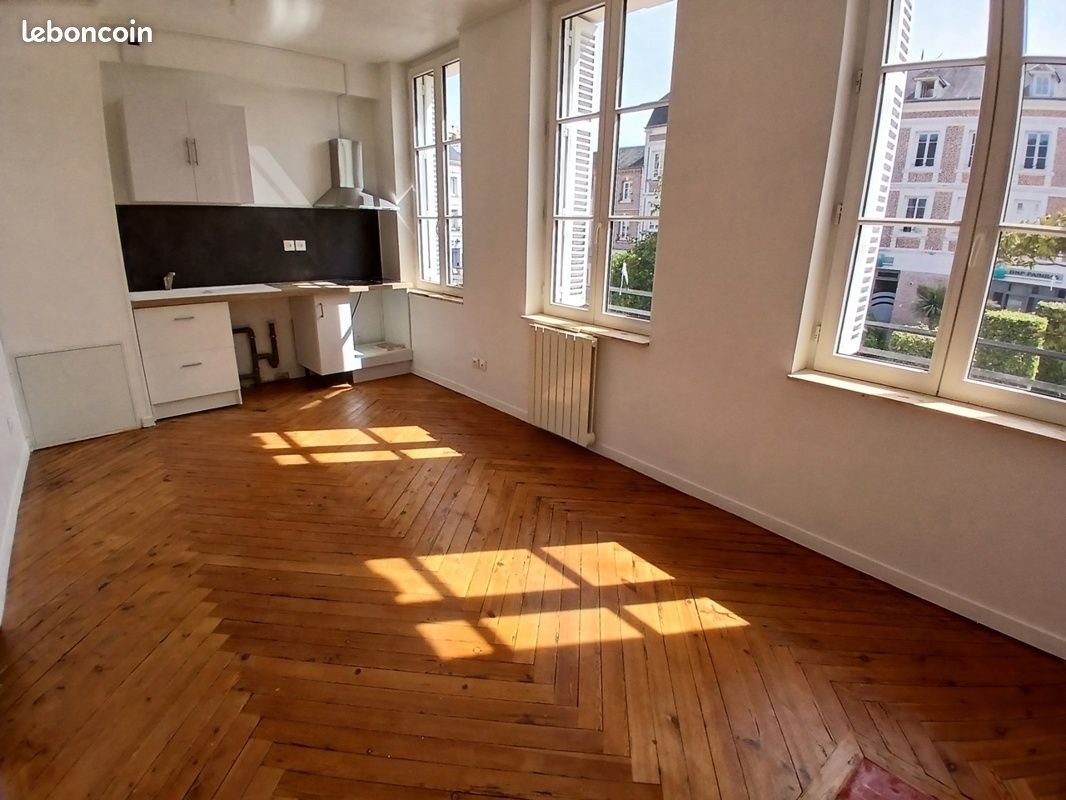 Appartement à louer, 45m², Lillebonne