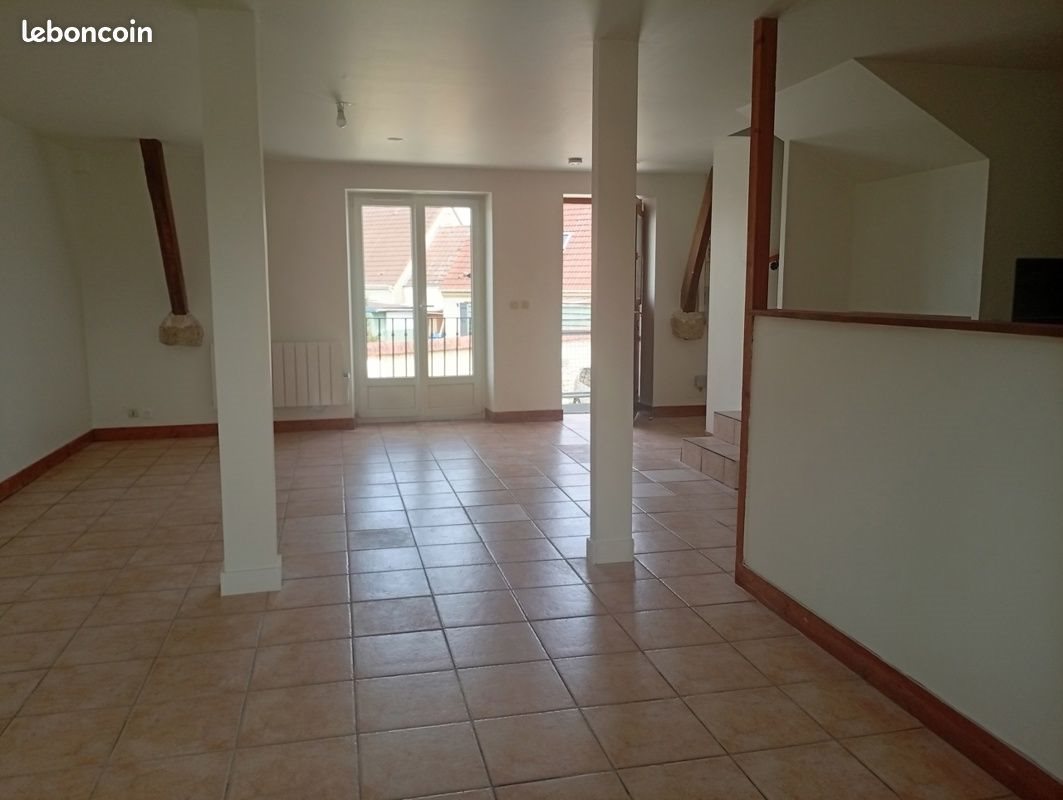 Appartement à louer, 64m², Souppes-sur-Loing
