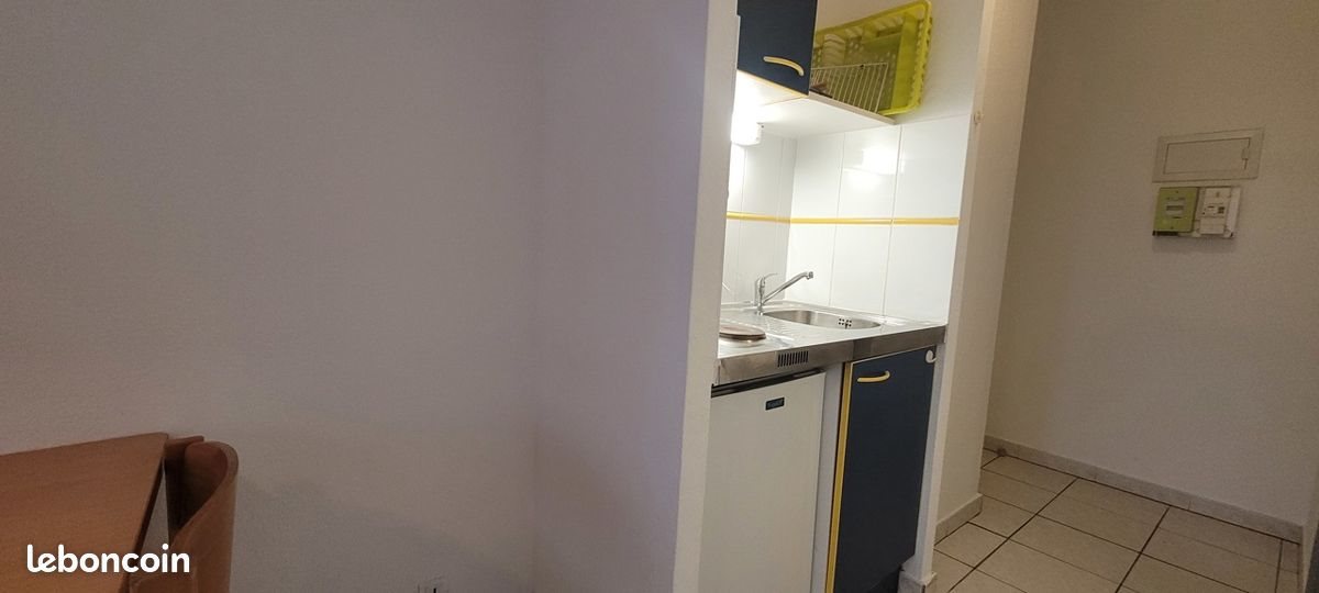 Appartement à louer, 20m², Nîmes