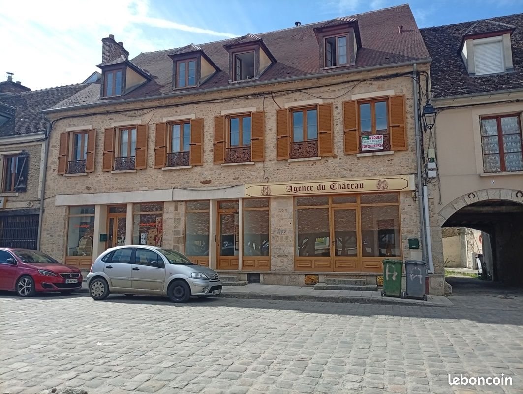 Appartement à louer, 73m², Égreville