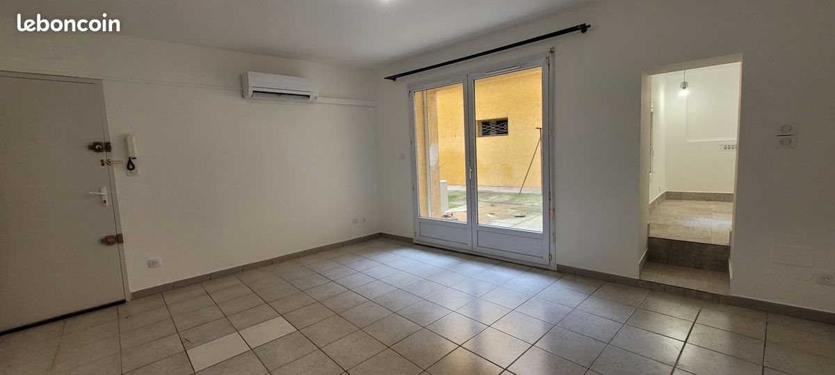 Appartement à louer, 42m², Lunel