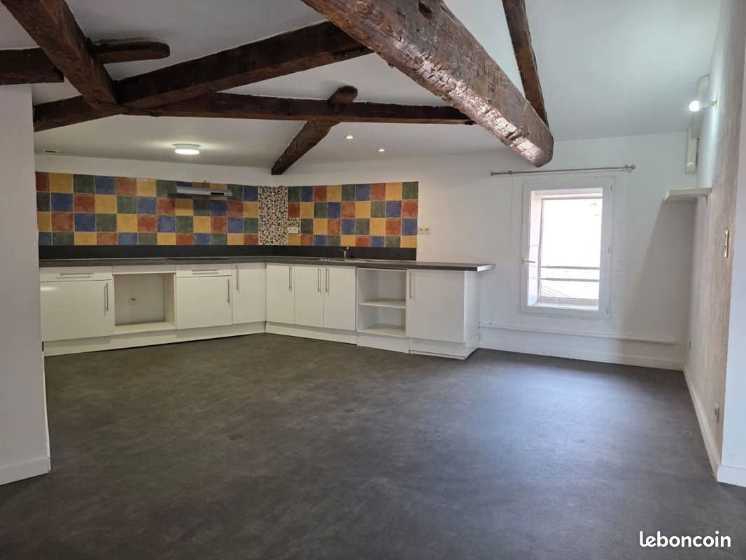 Appartement à louer, 77m², Puisserguier