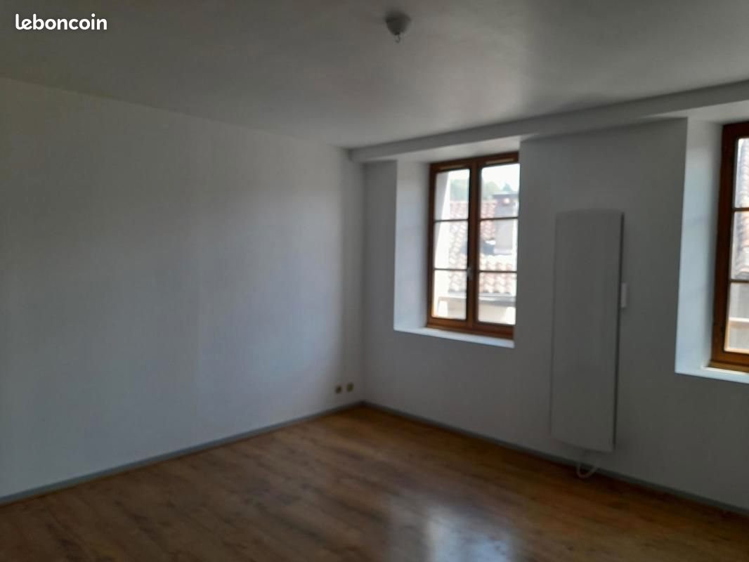 Appartement à louer, 28m², Saint-Girons