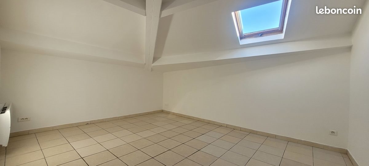 Appartement à louer, 80m², Alès