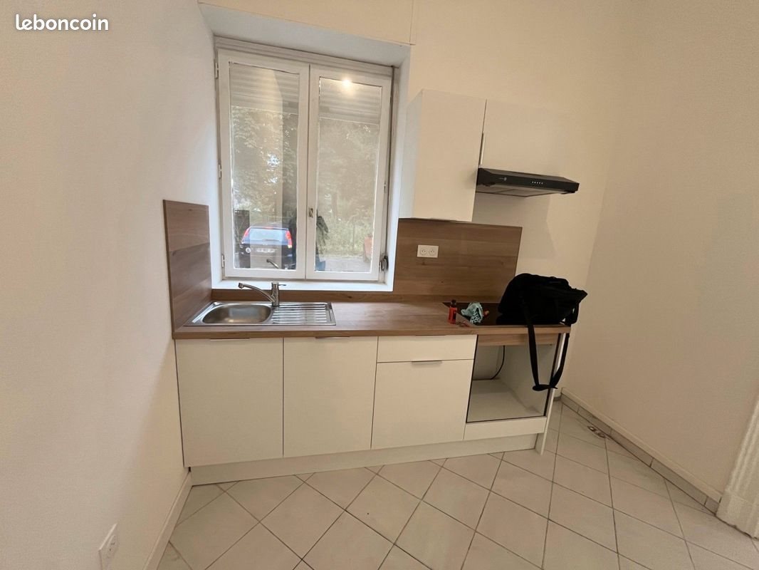 Appartement à louer, 50m², Escautpont