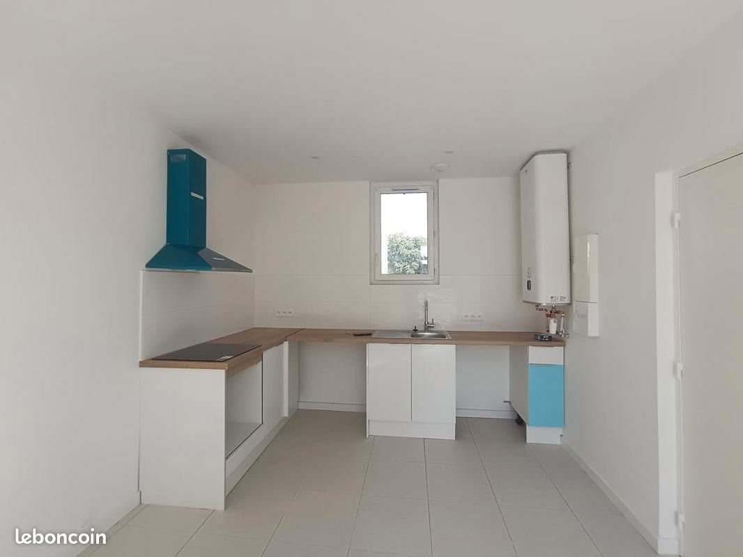 Appartement à louer, 46m², Toulon
