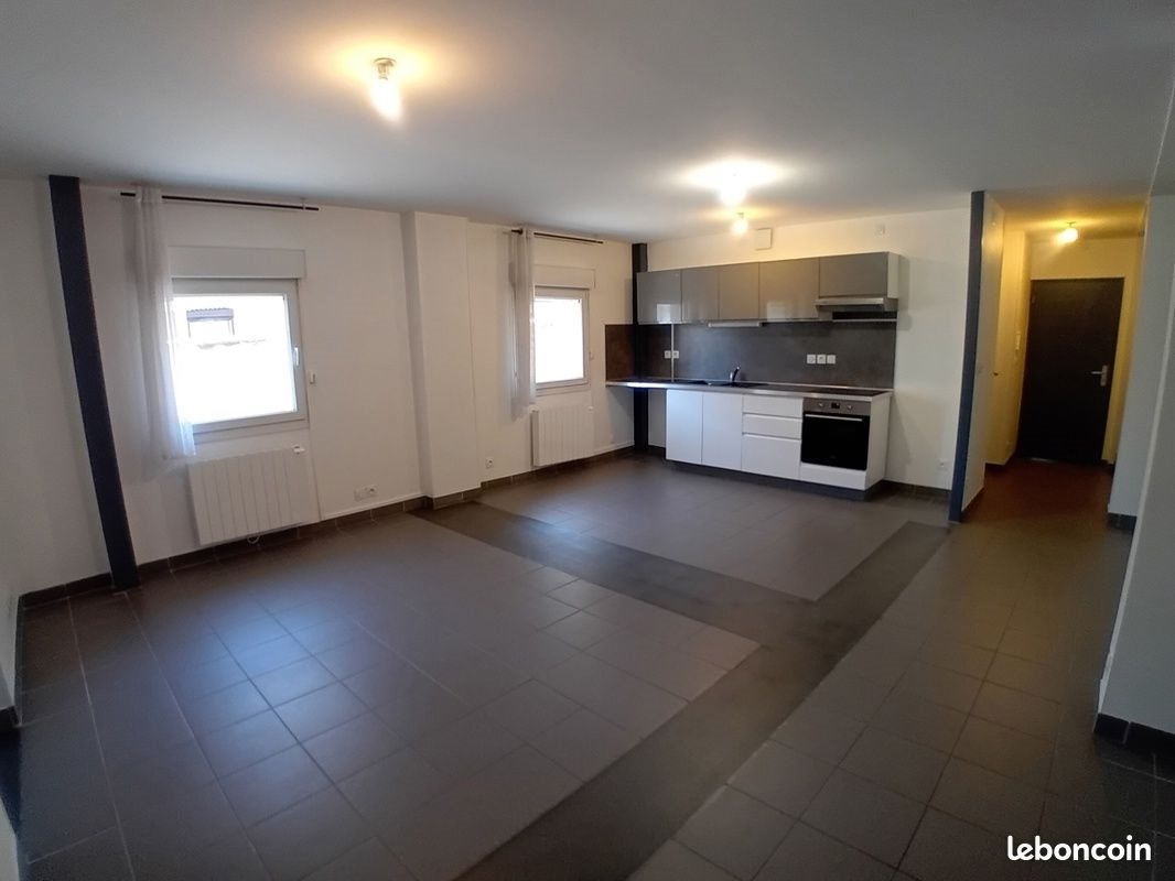 Appartement à louer, 65m², Evreux
