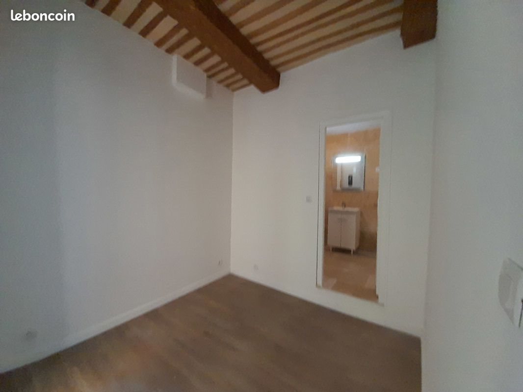 Appartement à louer, 39m², Mazan