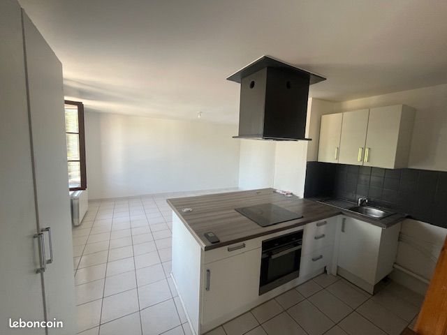 Appartement à louer, 70m², Caudecoste