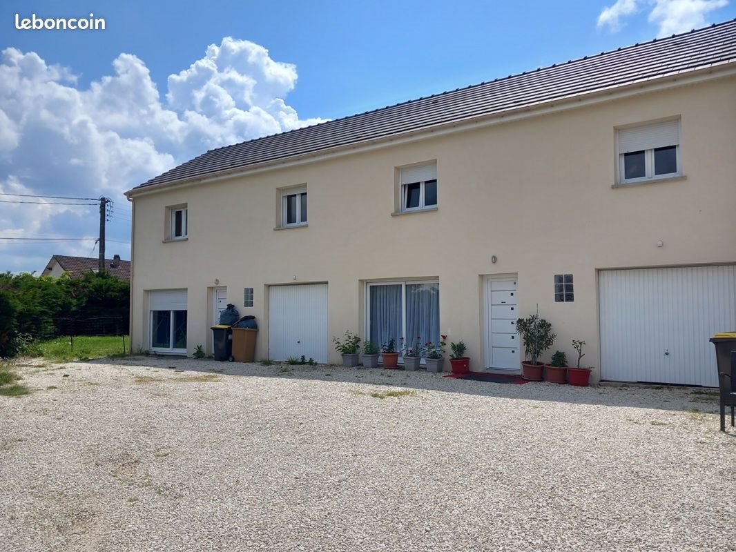 Appartement à louer, 92m², Pannes