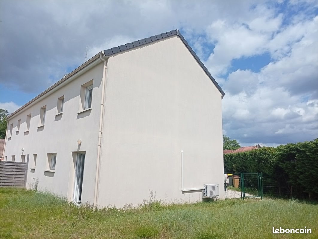 Appartement à louer, 92m², Pannes