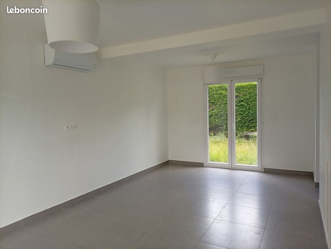 Appartement à louer, 92m², Pannes