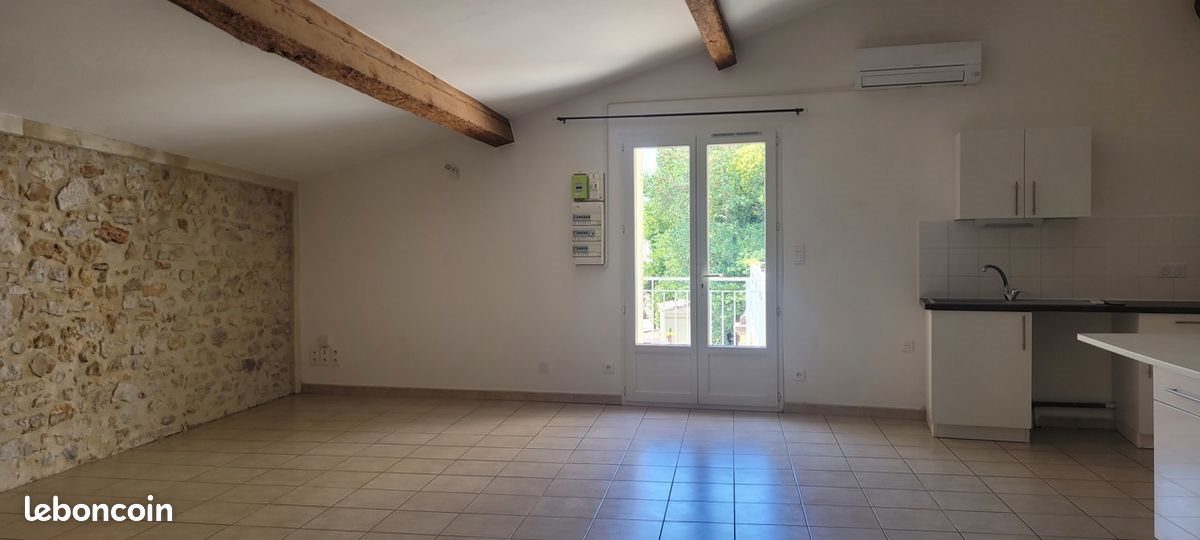 Appartement à louer, 76m², Aspères