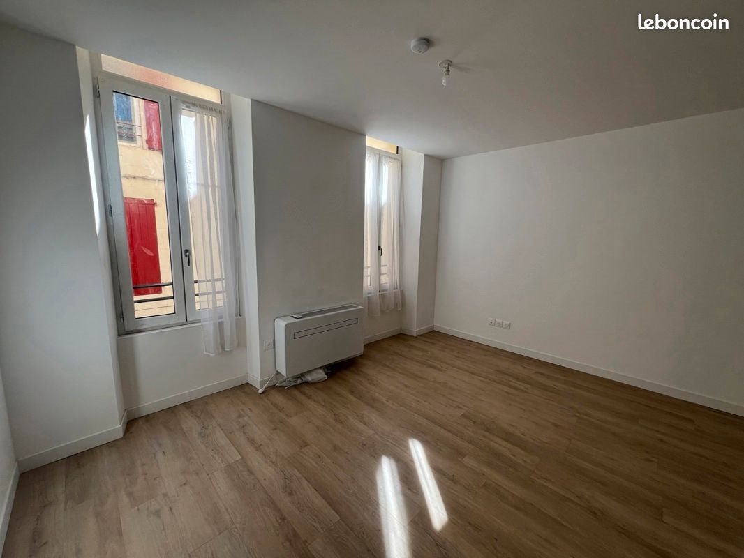 Appartement à louer, 35m², Trets