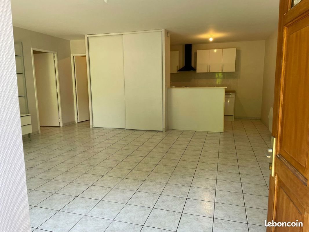 Appartement à louer, 55m², Attichy
