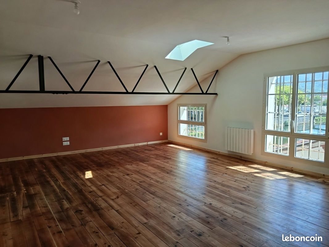 Appartement à louer, 41m², Saint-Girons