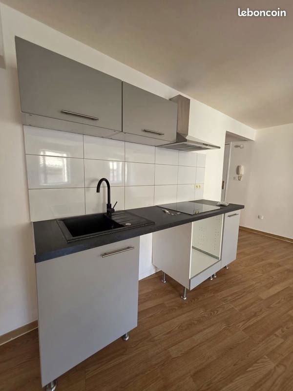 Appartement à louer, 57m², Cessenon-sur-Orb