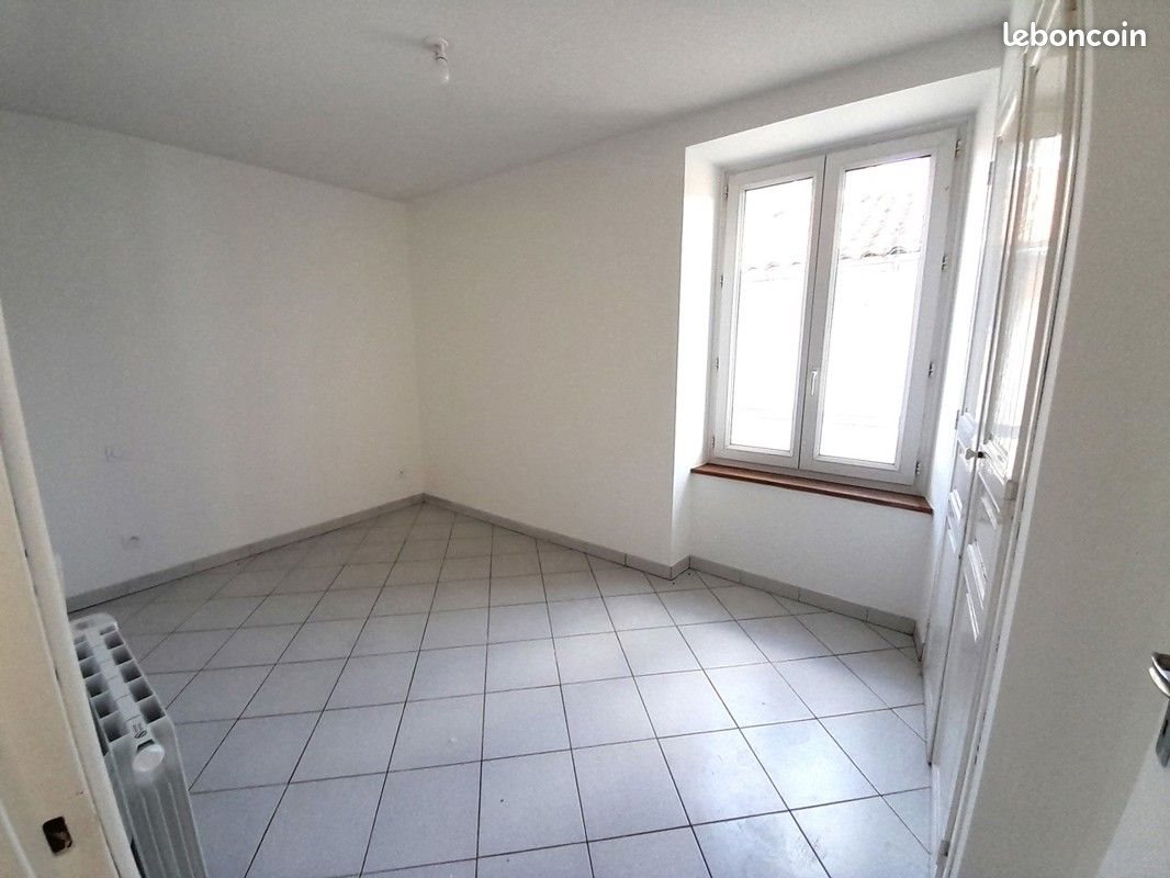 Appartement à louer, 52m², Montréjeau