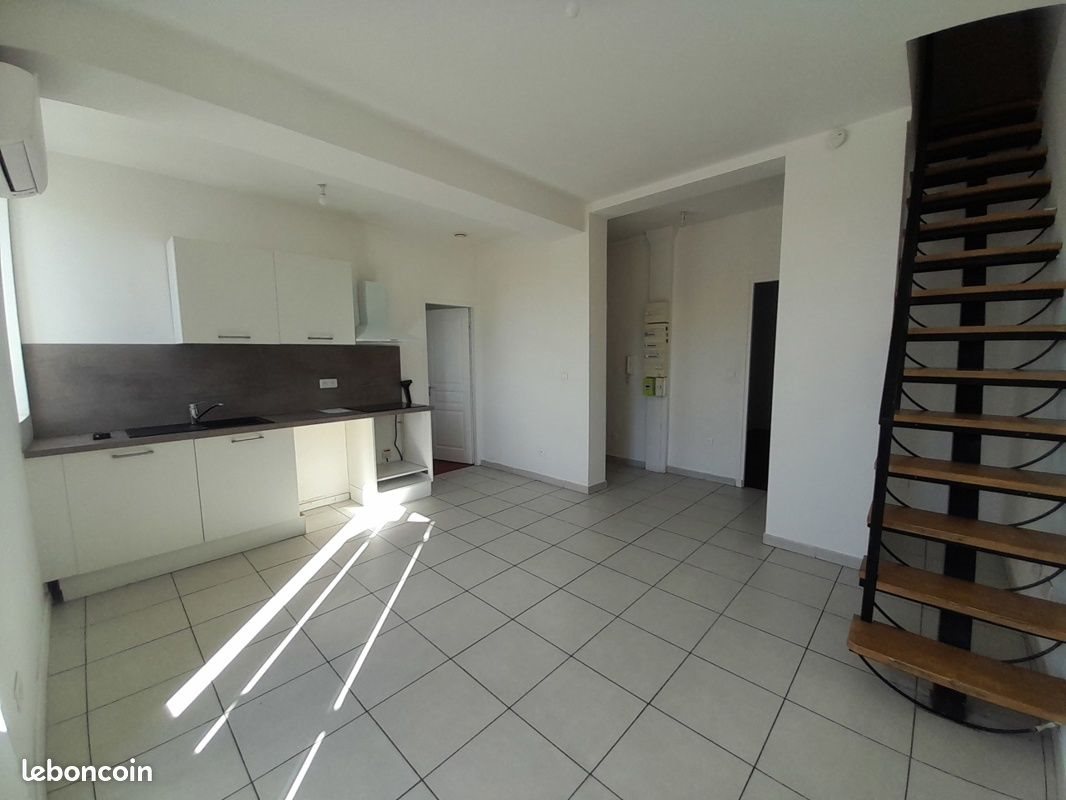 Appartement à louer, 61m², Avignon
