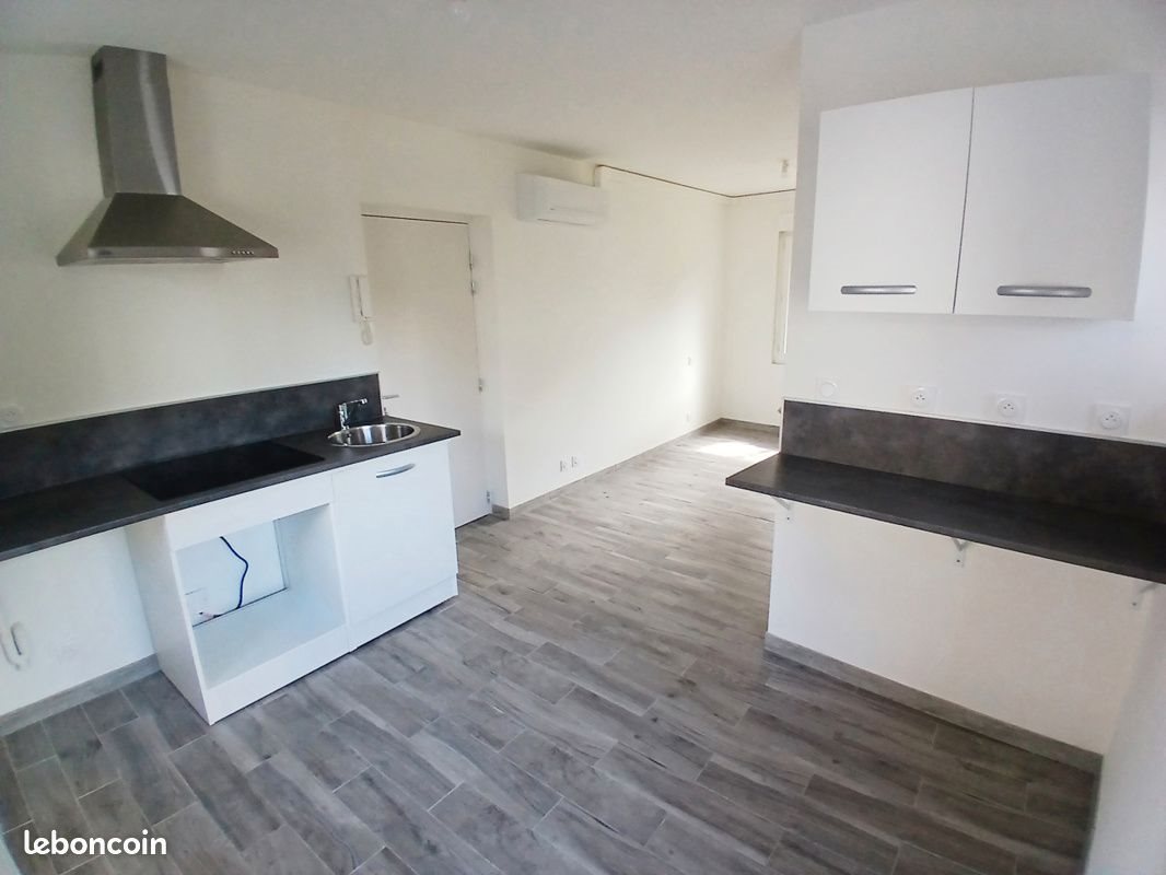 Appartement à louer, 20m², Yvetot
