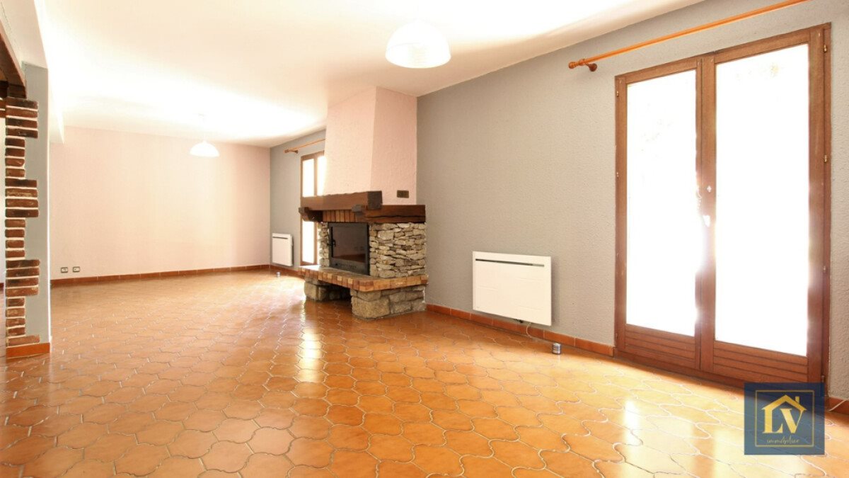 Maison à louer, 121m², Ille-sur-Têt