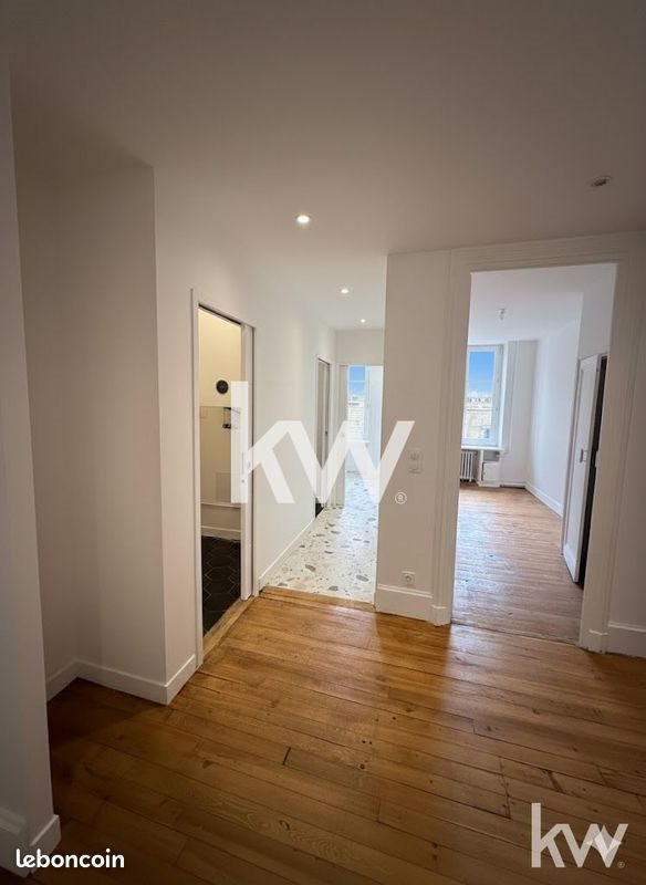Appartement à vendre, 155m², Saint-Étienne