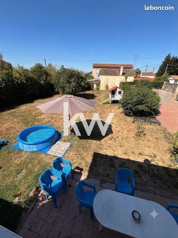 Maison à vendre, 145m², Bussières