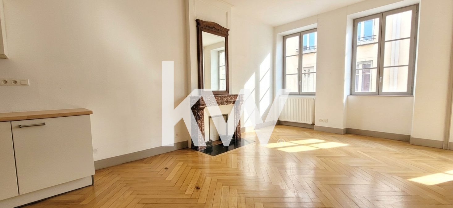 Appartement à vendre, 61m², Saint-Priest-en-Jarez