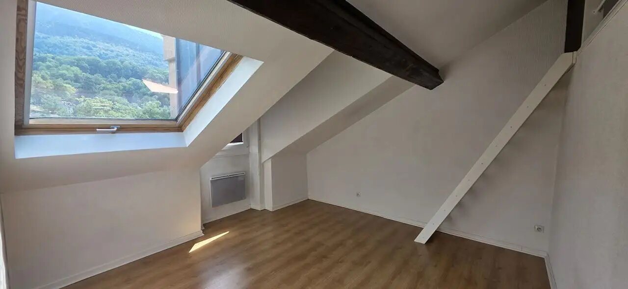 Appartement à louer, 39m², Saint-Martin-d'Uriage
