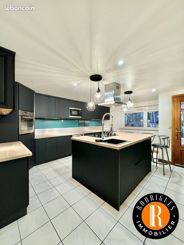 Maison à vendre, 250m², Laneuveville-devant-Nancy