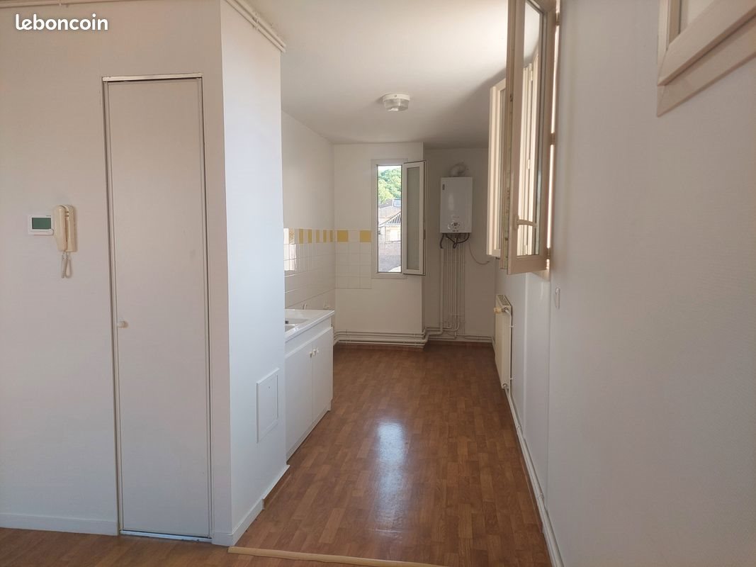 Appartement à louer, 77m², Fumel