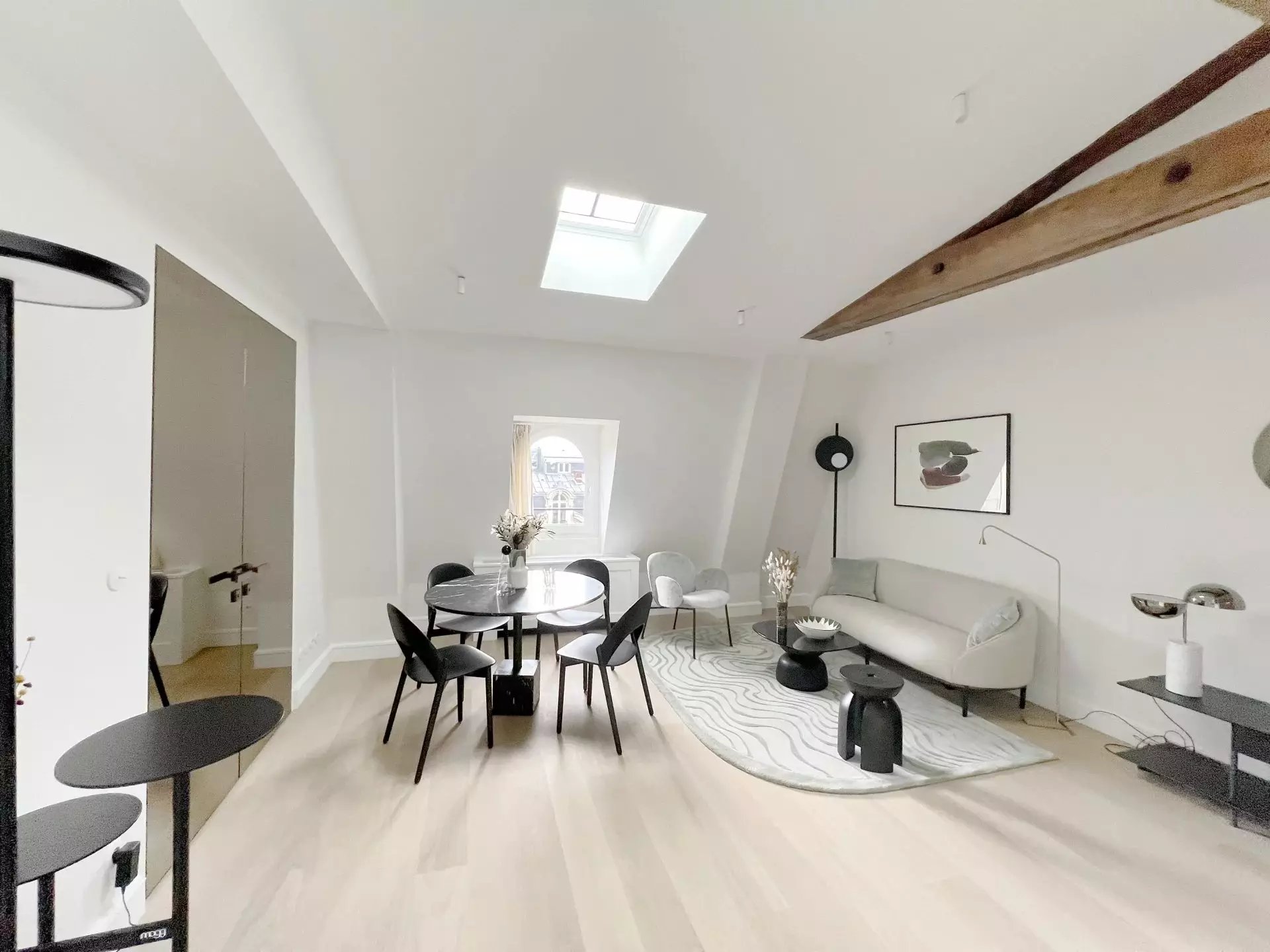 Maison à louer, 46m², Paris 8ème