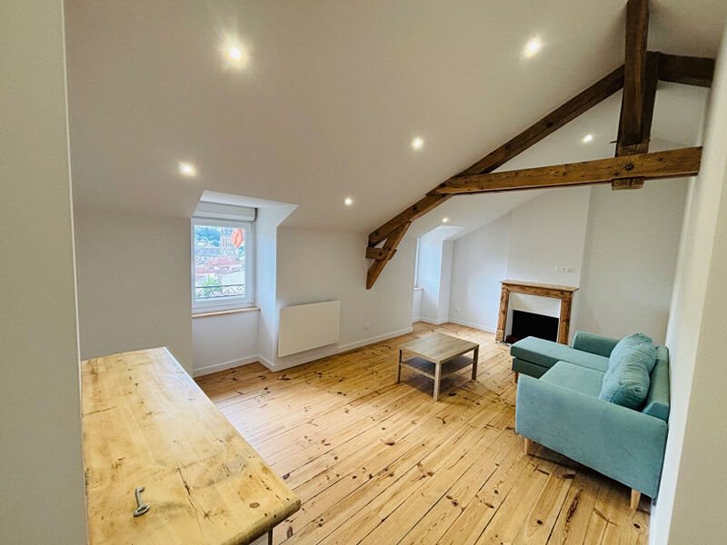 Appartement à louer, 51m², Aurillac