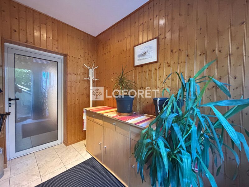 Maison à vendre, 132m², Vic-sur-Cère