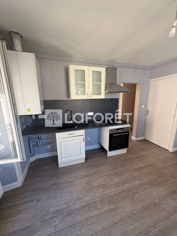 Appartement à louer, 71m², Riom-ès-Montagnes