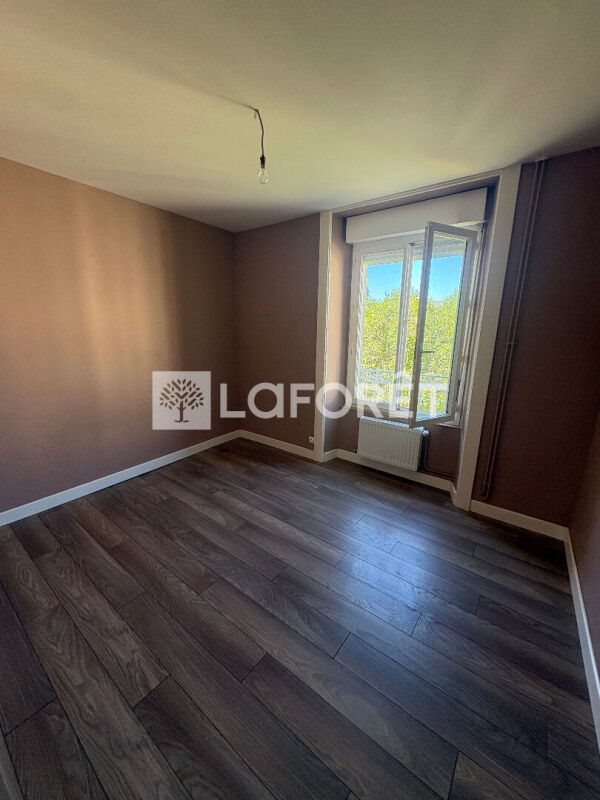 Appartement à louer, 71m², Riom-ès-Montagnes
