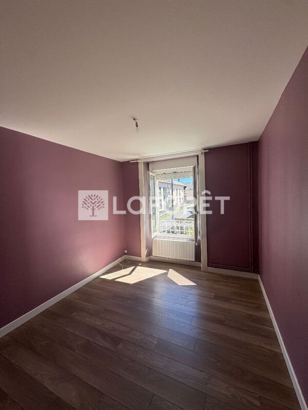Appartement à louer, 71m², Riom-ès-Montagnes