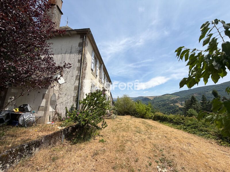 Maison à vendre, 228m², Thiézac